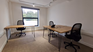 3 Person Private Office