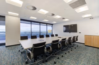 10 Person Private Office