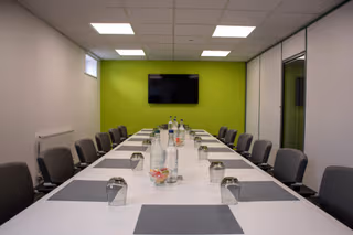 4 Person Private Office