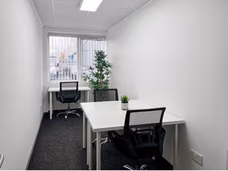 4 Person Private Office
