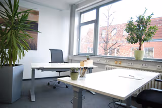 1 Person Coworking Desk