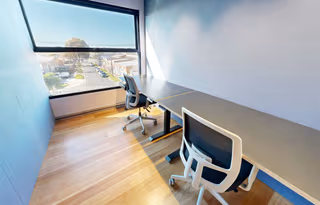 1 Person Private Office