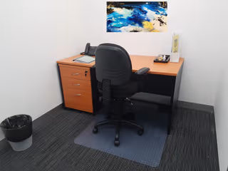 1 Person Private Office