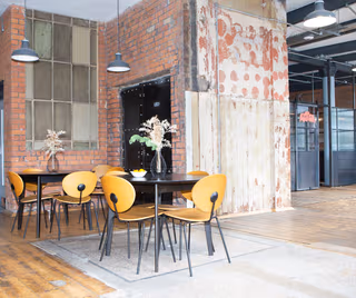 6 Person Coworking Desk