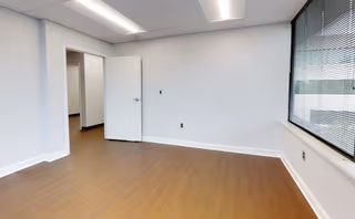 1 Person Private Office
