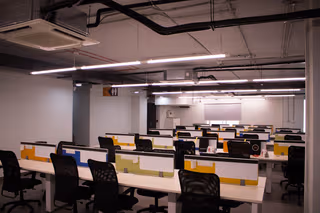 9 Person Private Office