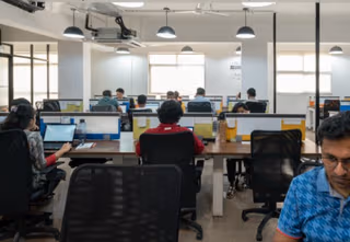 5 Person Coworking Desk