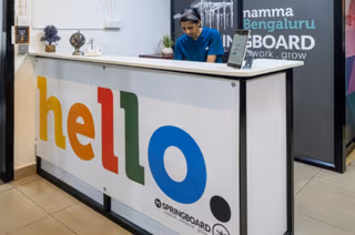 1 Person Coworking Desk