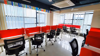 1 Person Private Office