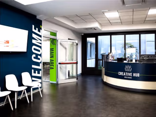 4 Person Coworking Desk