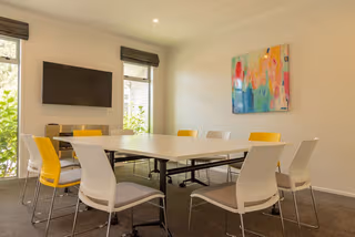 5 Person Coworking Desk