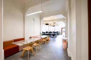 5 Person Coworking Desk
