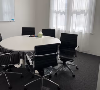 5 Person Private Office