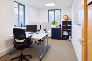 4 Person Private Office