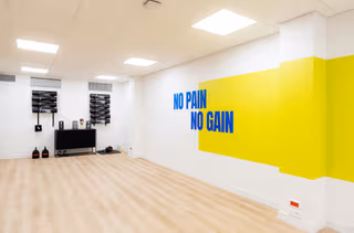 32 Person Private Office