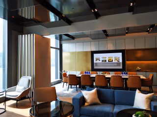 8 Person Private Office