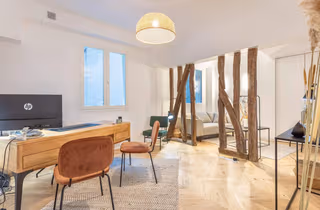 1 Person Private Office