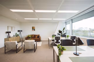 16 Person Private Office
