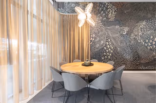 10 Person Private Office