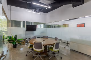 1 Person Coworking Desk