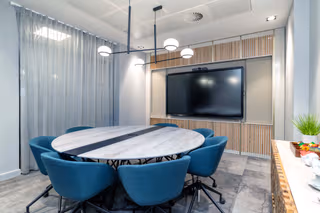 5 Person Private Office