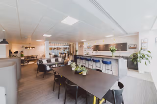 30 Person Enterprise Suite