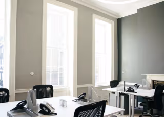 1 Person Coworking Desk
