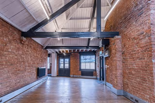 34 Person Managed Space