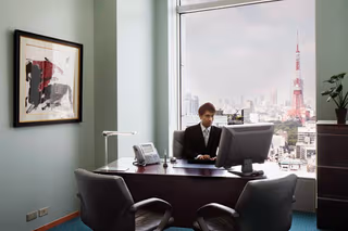 1 Person Coworking Desk