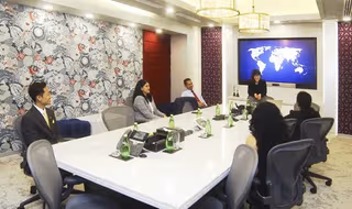 10 Person Coworking Desk