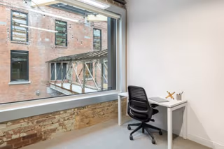 7 Person Private Office