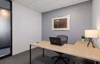 4 Person Coworking Desk