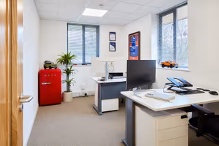 4 Person Private Office