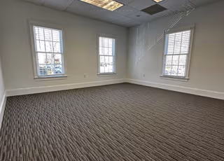 10 Person Private Office