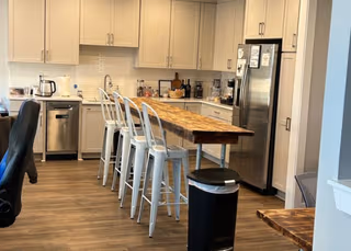 10 Person Private Office