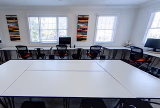 10 Person Private Office