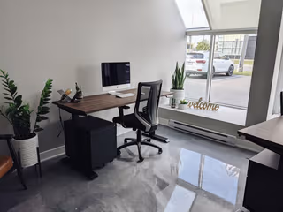 1 Person Private Office