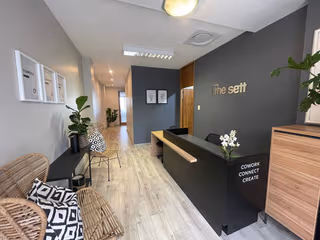 1 Person Coworking Desk