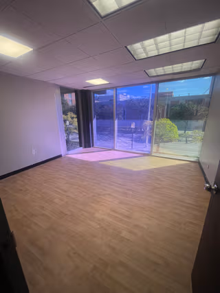 3 Person Private Office