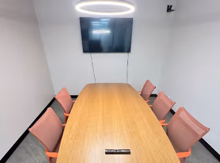 1 Person Coworking Desk