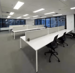 4 Person Coworking Desk