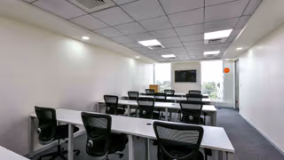 147 Person Private Office