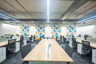 150 Person Private Office