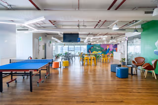 85 Person Private Office