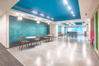 400 Person Private Office