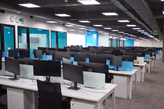 5 Person Private Office