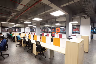 4 Person Coworking Desk