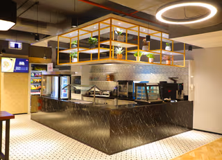 700 Person Private Office