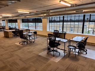 4 Person Coworking Desk