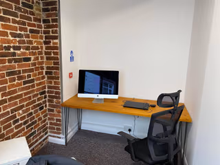 4 Person Private Office